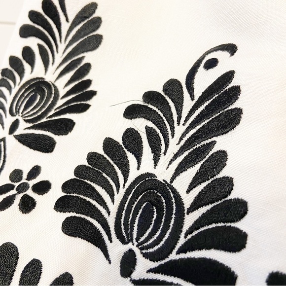 LOFT | Linen Blend Embroidered A-Line Skirt Size 8P - Picture 7 of 12